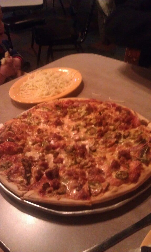 Grady's Pizza & Subs, 6801 W 12th St, Suite C, Little Rock, AR, Pizza