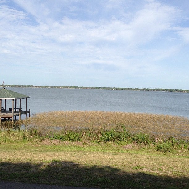 Lake Ariana, Lake Ariana Blvd, Auburndale, FL, Landmark MapQuest