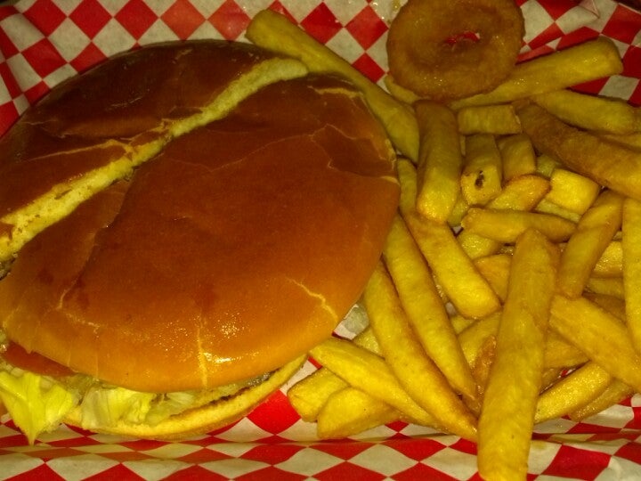 PAPA ERIC'S BURGERS - 67 Photos & 70 Reviews - 2519 N Piedras St