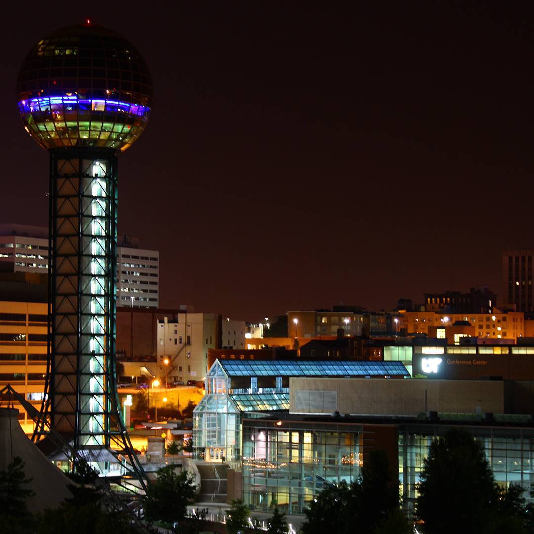 University of Tennessee-11th Street Parking Garage, 1101 Cumberland Ave ...