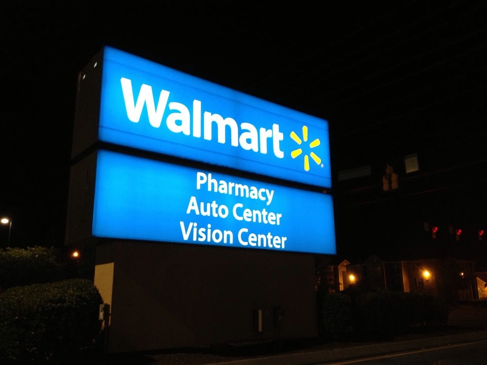 Walmart Super Center Lumberton (Pharmacy, Urgent Care, Tire Center and  Gardening)