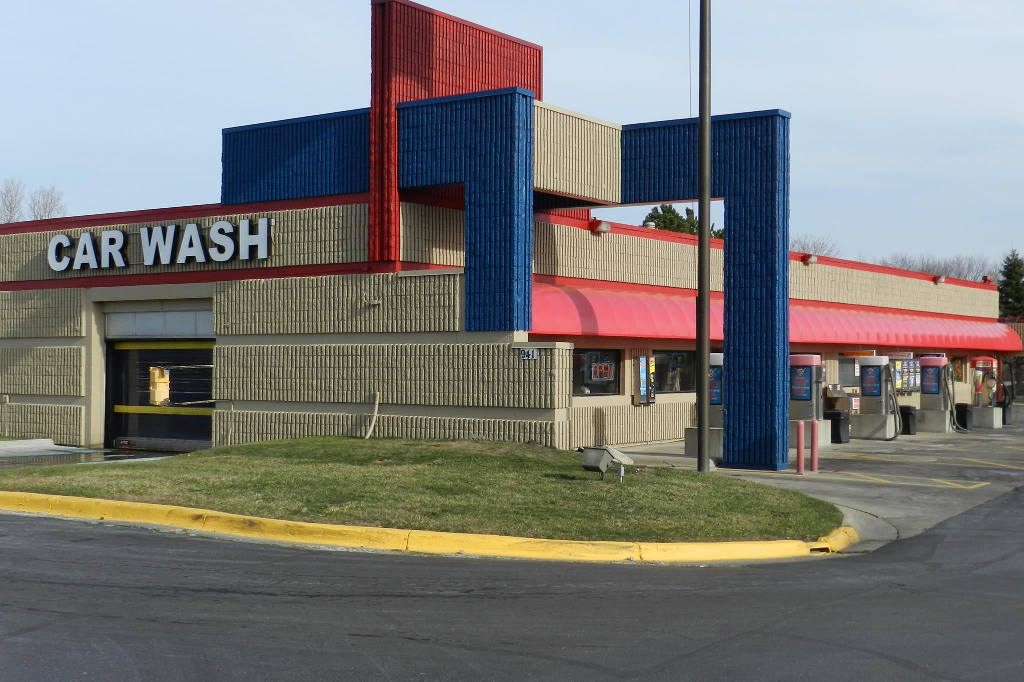 Zax Express Car Wash, 941 S Opdyke Rd, Auburn Hills, MI MapQuest