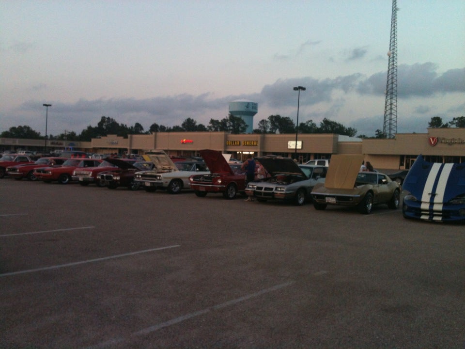 Cedar Lake Plaza, Biloxi, MS, Landmark MapQuest