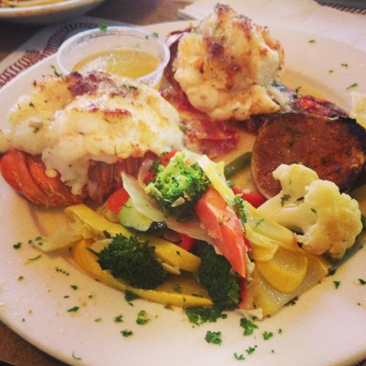 Popei's Clam Bar, Sunrise Hwy, Sayville, NY, Bars MapQuest