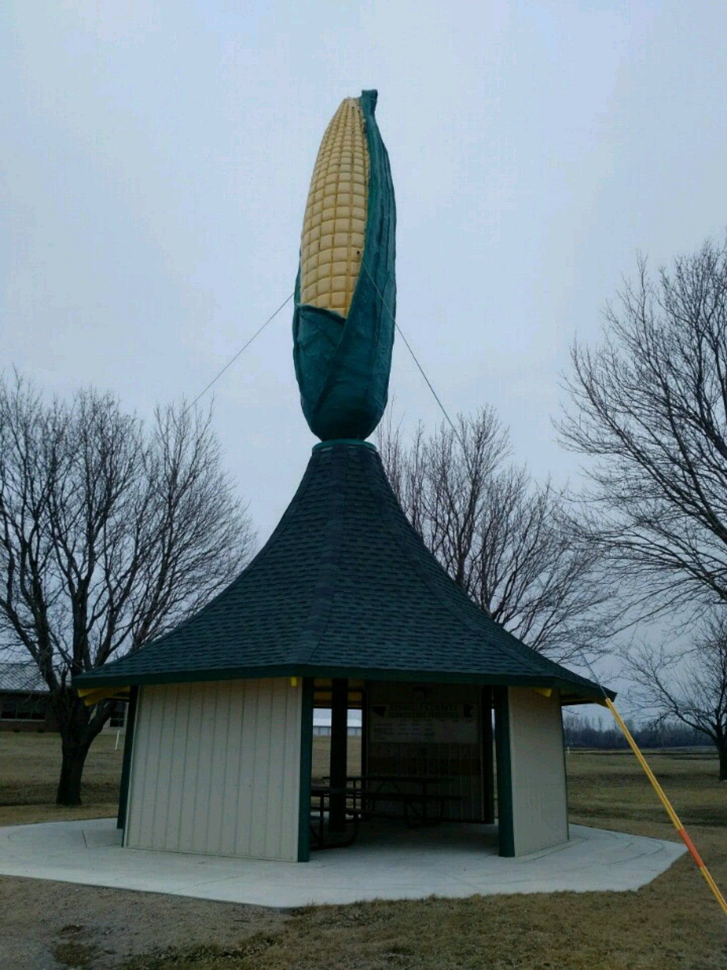 Olivia Corn Cob & Water Tower, Lincoln Ave W, Olivia, MN, Landmark MapQuest