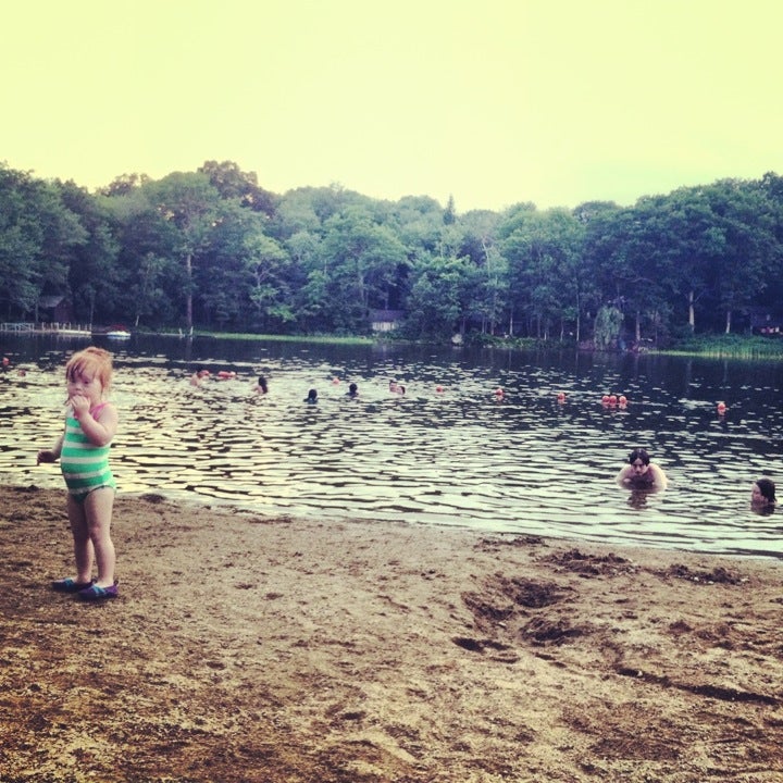 Mt Tom Pond, Morris, CT, Beach MapQuest