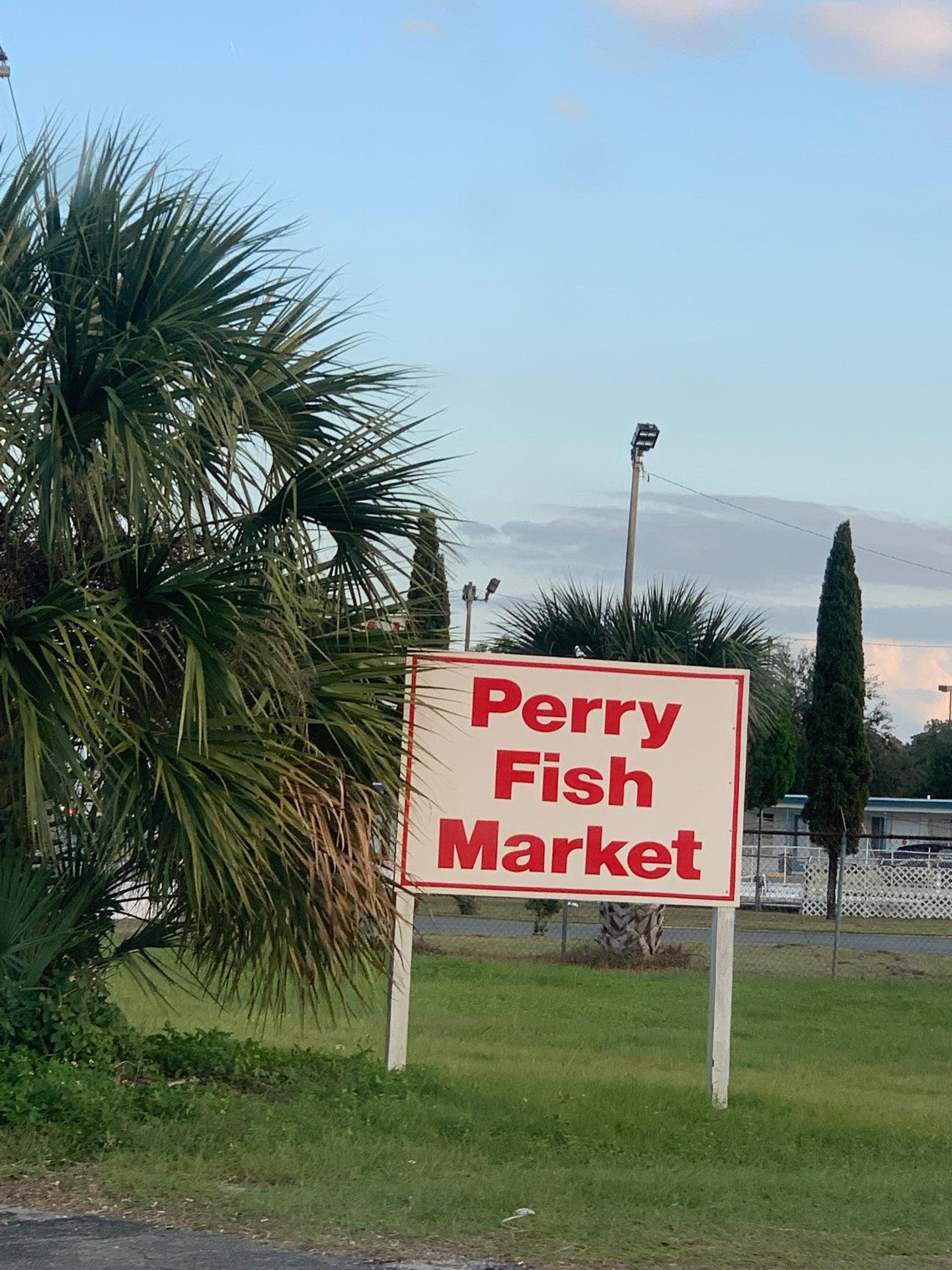 Perry Fish Market, 1649 S Byron Butler Pkwy, Perry, FL, Seafood Markets ...