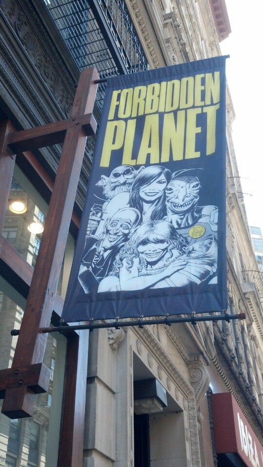 Forbidden Planet, 832 Broadway, New York, NY. exterior storefront of a  comic books, and toy store in Manhattan Stock Photo - Alamy