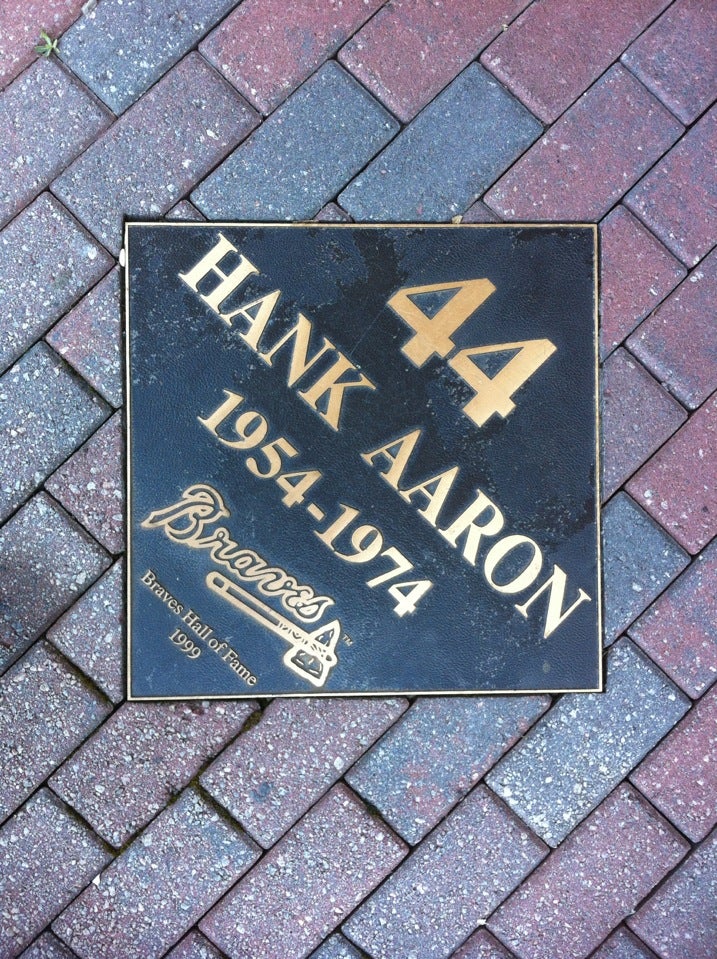 Atlanta - Turner Field: Monument Grove - #44 - Hank Aaron