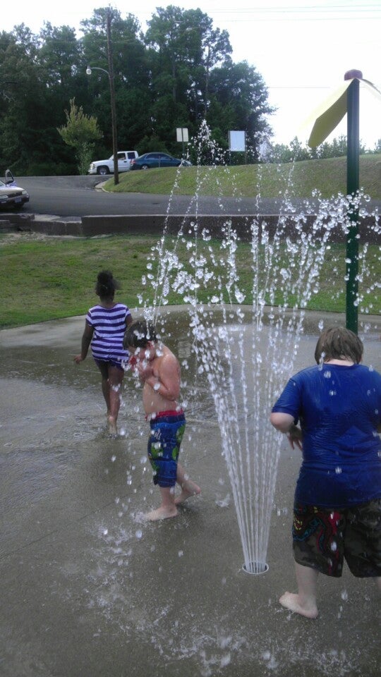 Idle Hour Park Playground, Phenix City, AL, Playgrounds MapQuest