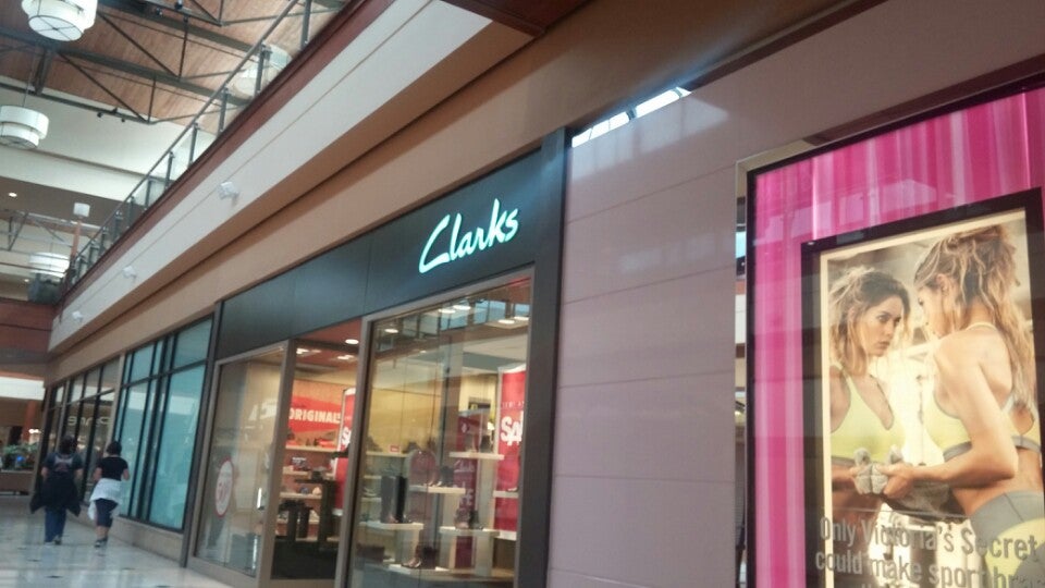 Clarks shop haywood mall