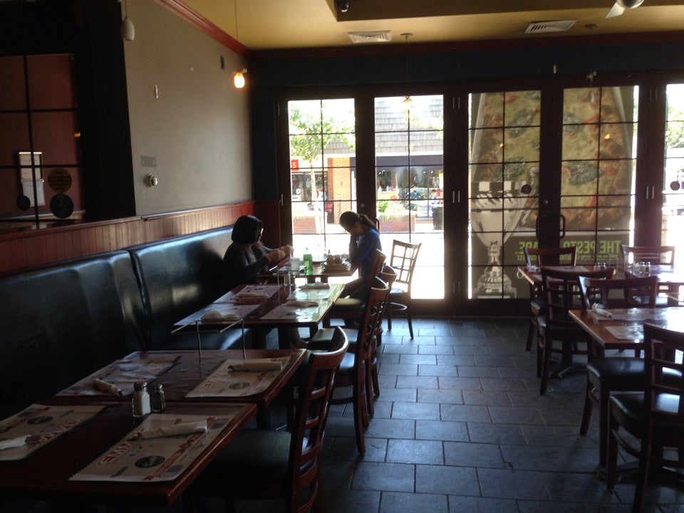 Emma's Brick Oven Pizza & Cafe CLOSED, 101 N Union Ave, Cranford, NJ