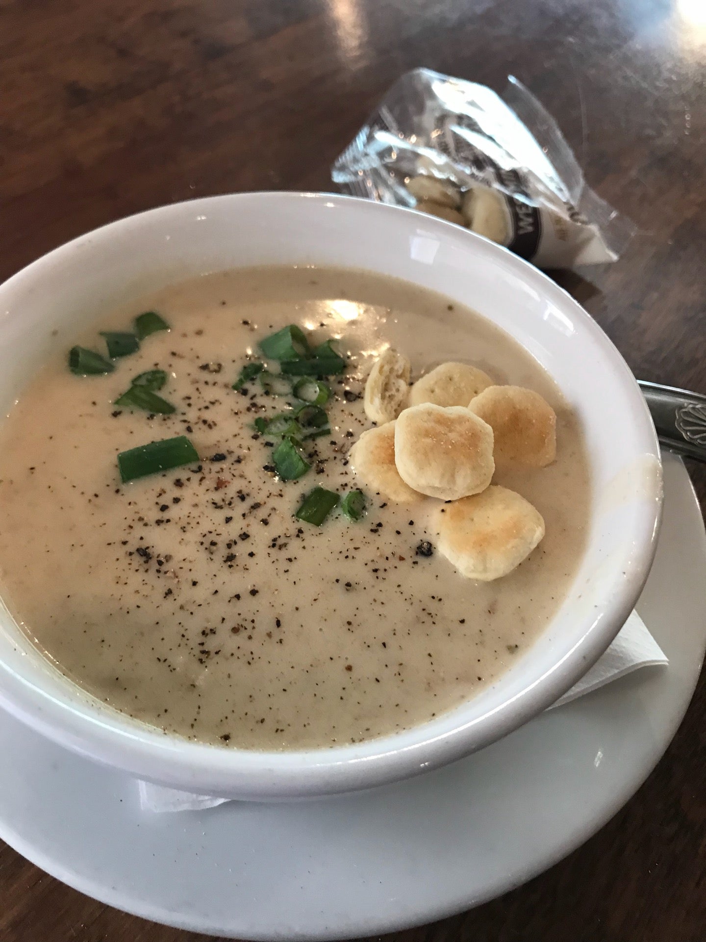 The Breezeway Restaurant & Bar, 112 E 1st St, Sanford, FL, Eating