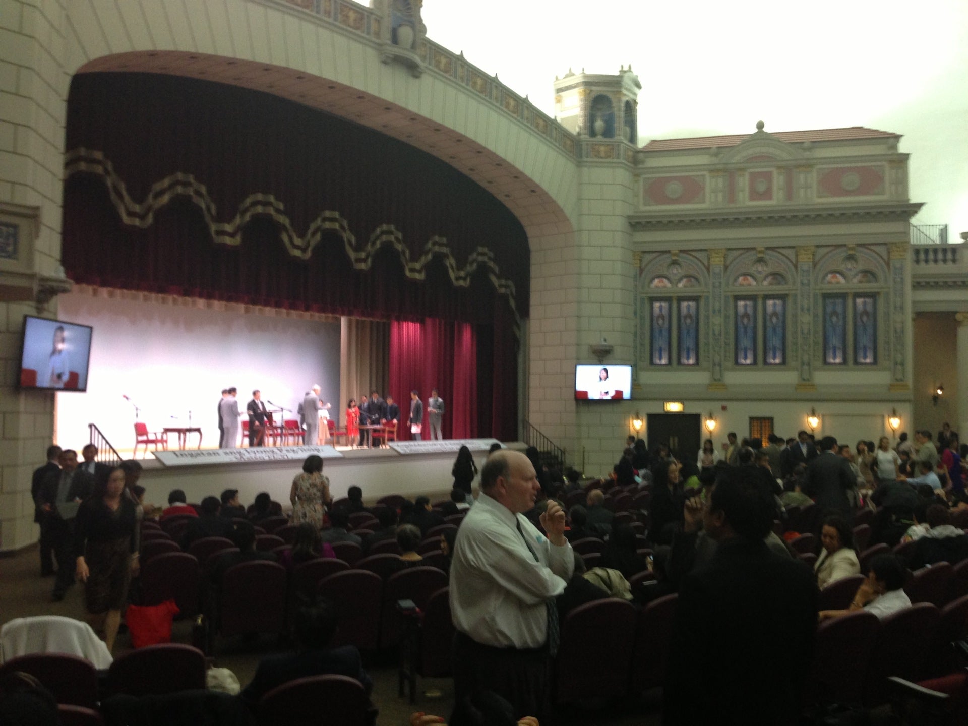 Stanley TheaterJersey City, 2932 John F Kennedy Blvd, Jersey City, NJ