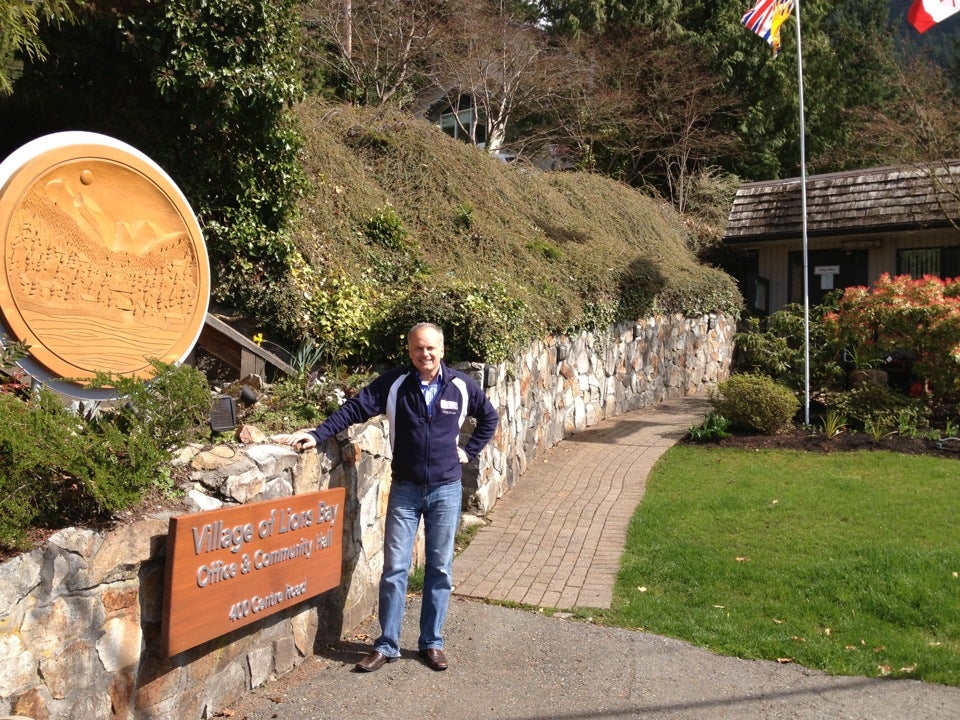 Lions Bay Office