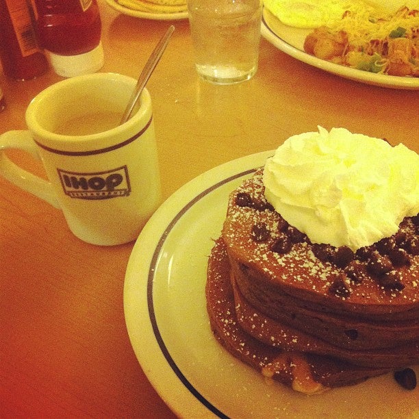 IHOP, 5655 Wilshire Blvd, Los Angeles, CA, Eating places - MapQuest
