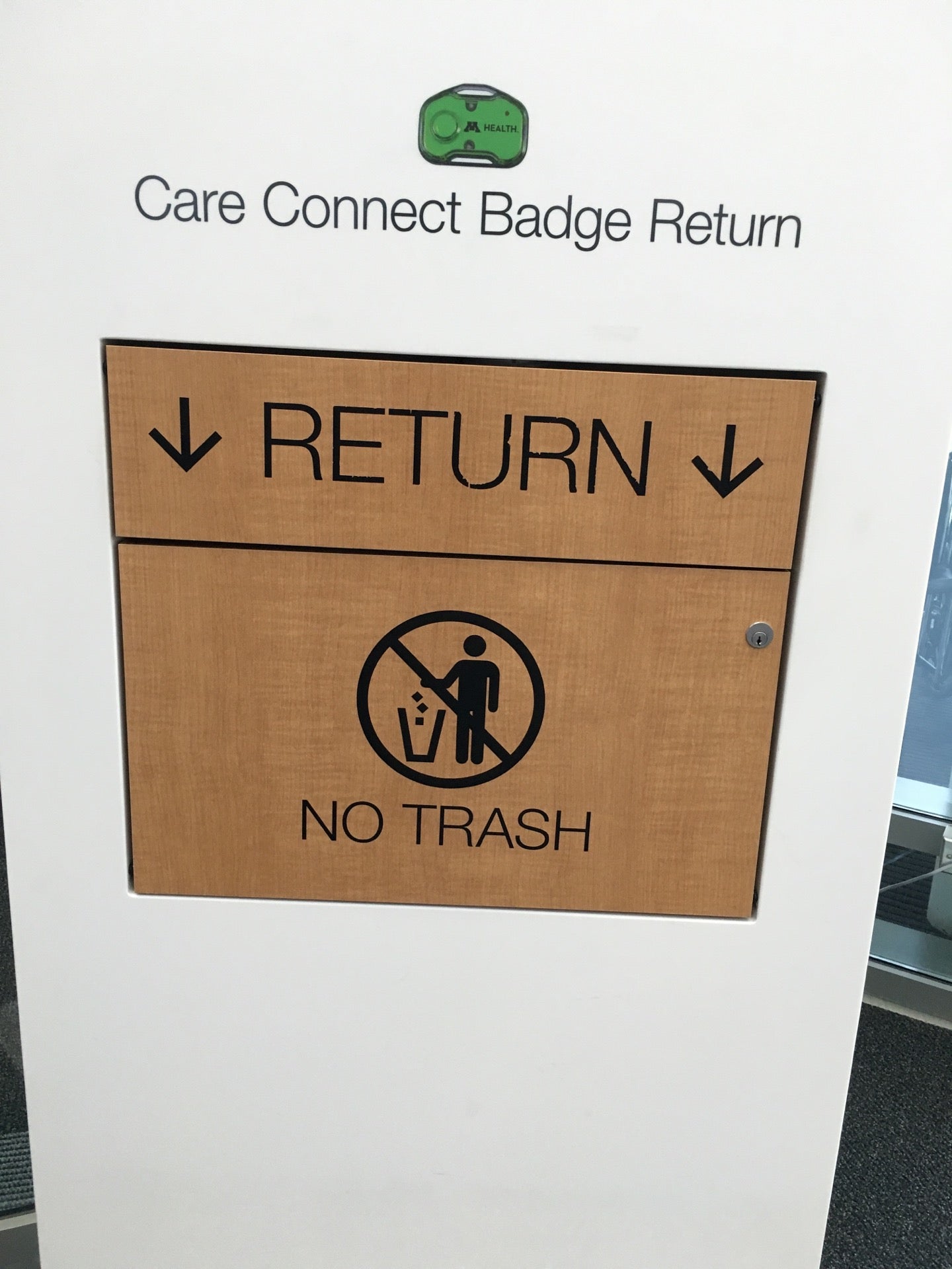 M Health Clinics and Surgery Center, 909 Fulton St SE, Minneapolis, MN