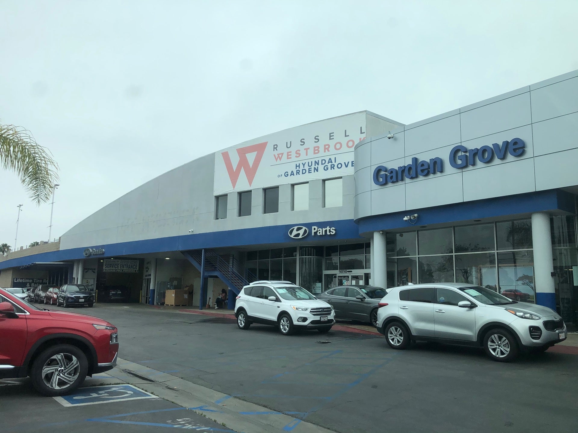 Top 53+ imagen russell westbrook hyundai owner In.thptnganamst.edu.vn