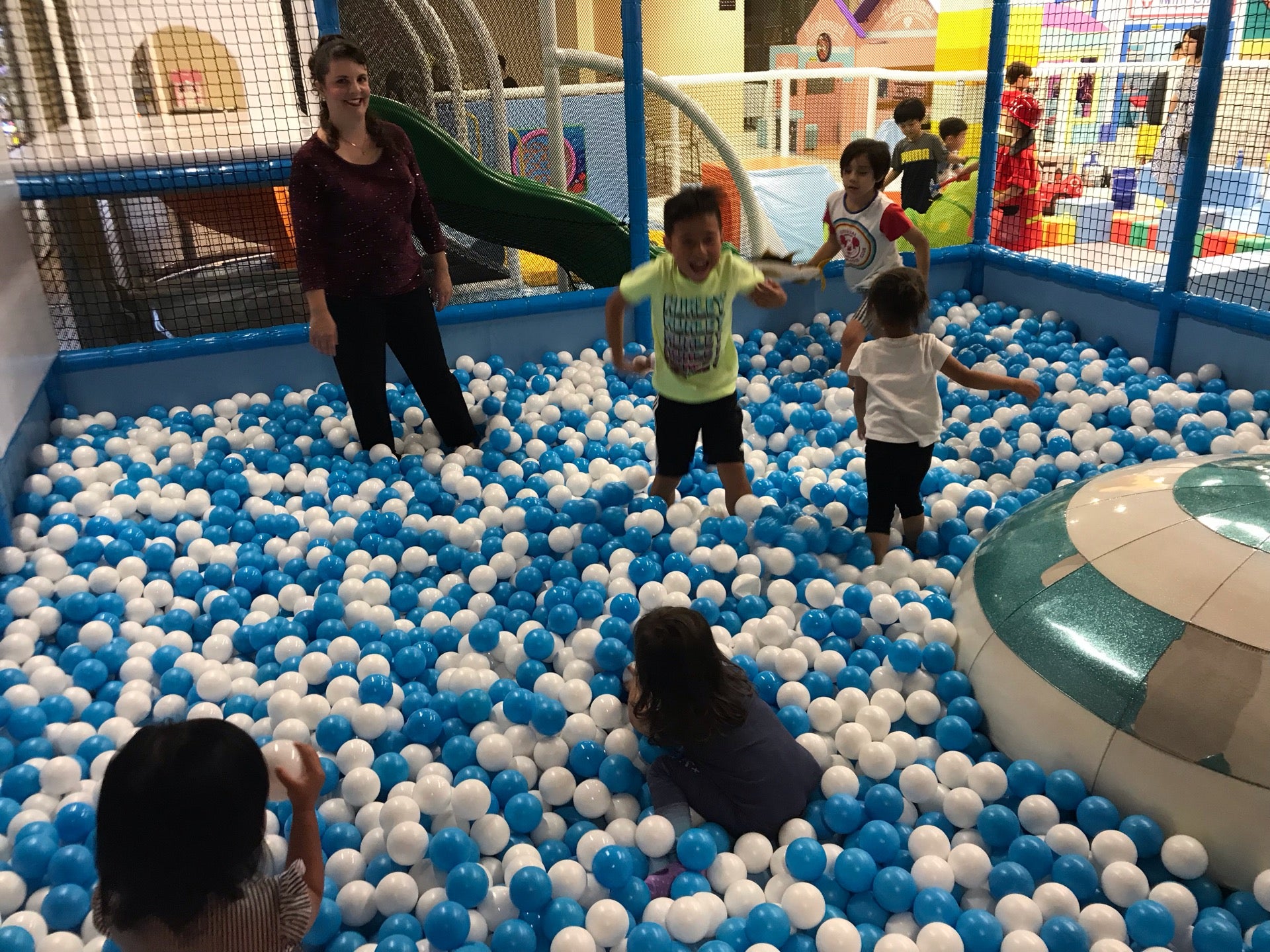 PlayPie Kids Indoor Playground, 6924 Beach Blvd K131, Buena Park, CA