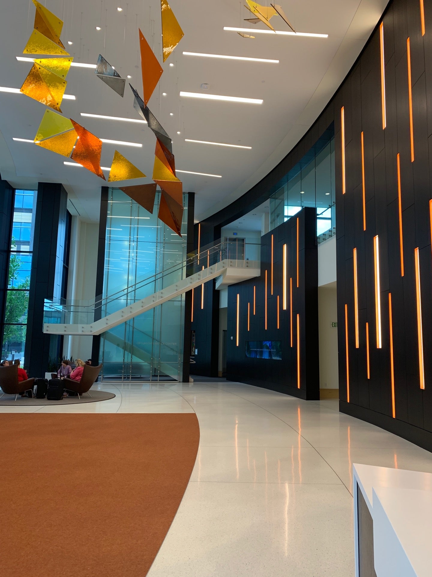 OptumRx, 11000 Optum Cir, Eden Prairie, MN, Electric Charging Station