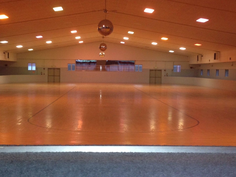 Sportsman's Hall Roller Skating Center, 15500 Hanover Pike, Upperco, MD