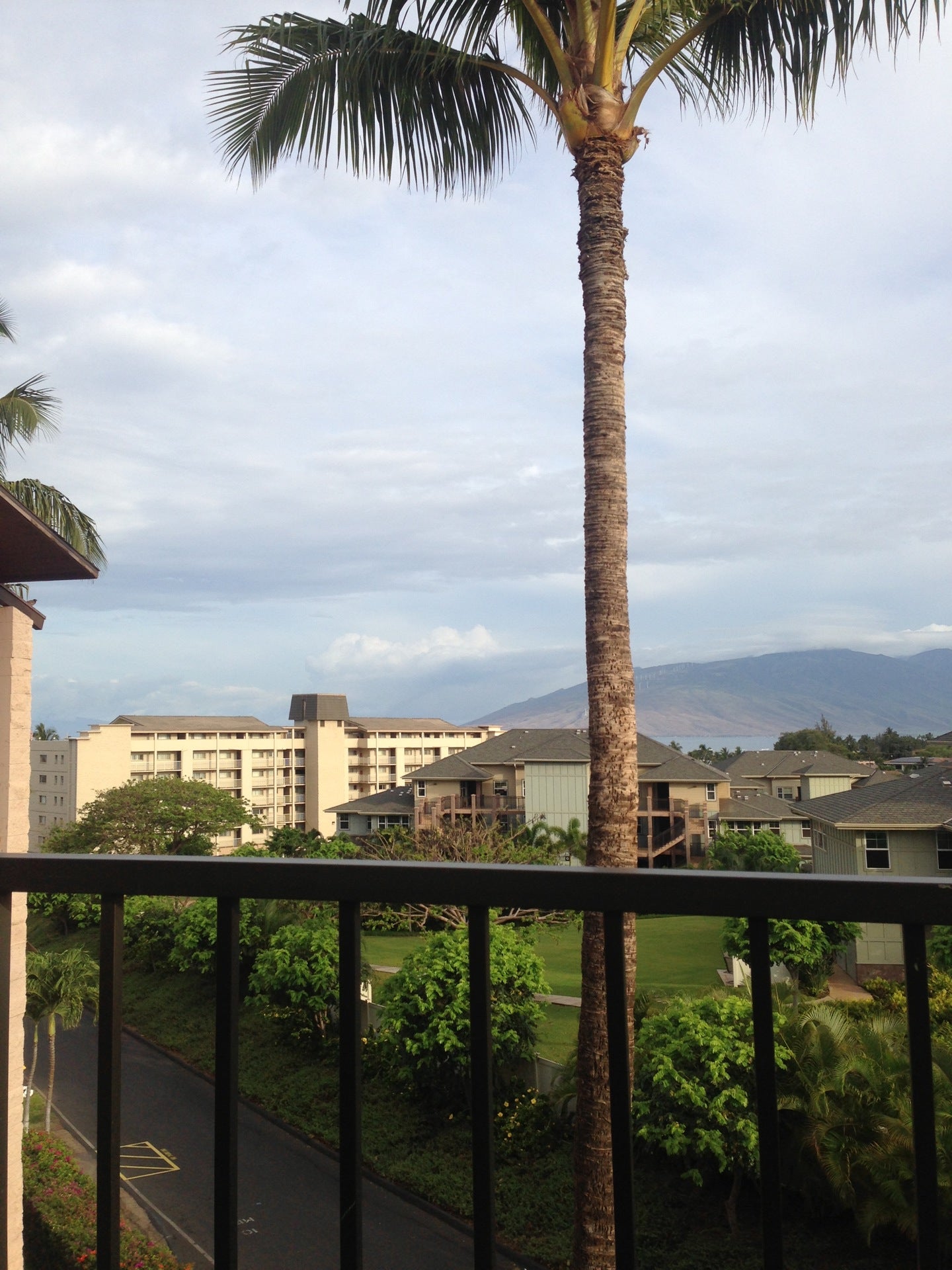 Aoao Ke Alii Ocean Villas, 22 Pahoe Ln, Kihei, HI, Apartment building