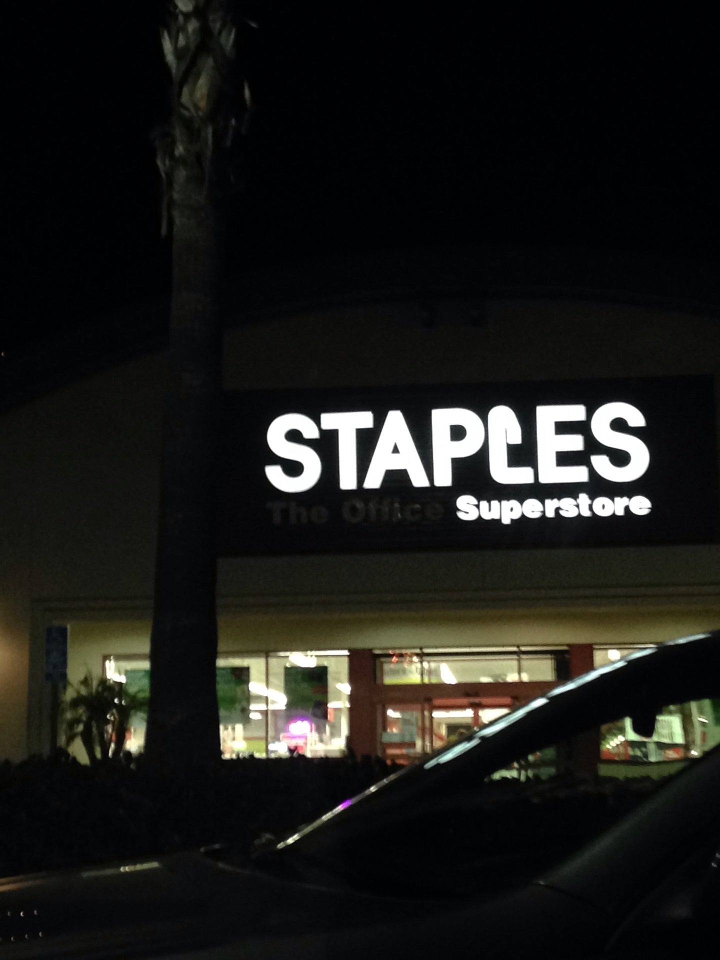 Staples, 7131 Yorktown Ave., Huntington Beach, CA, Office Supplies