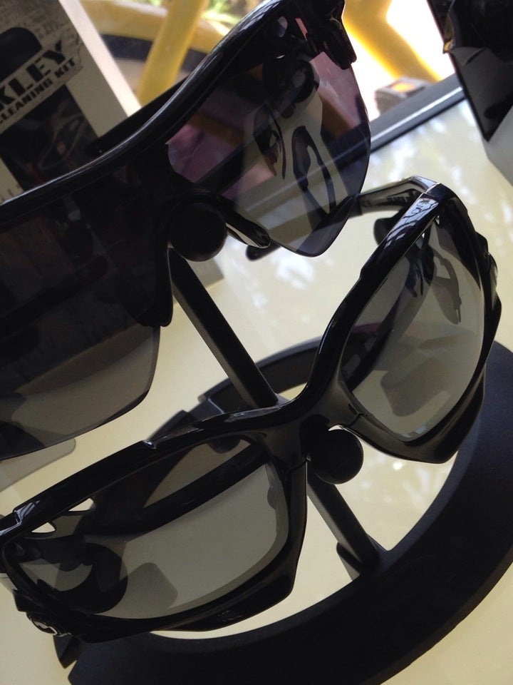 Seal Beach Eyes Optometry, 1190 Pacific Coast Hwy, Seal Beach, CA