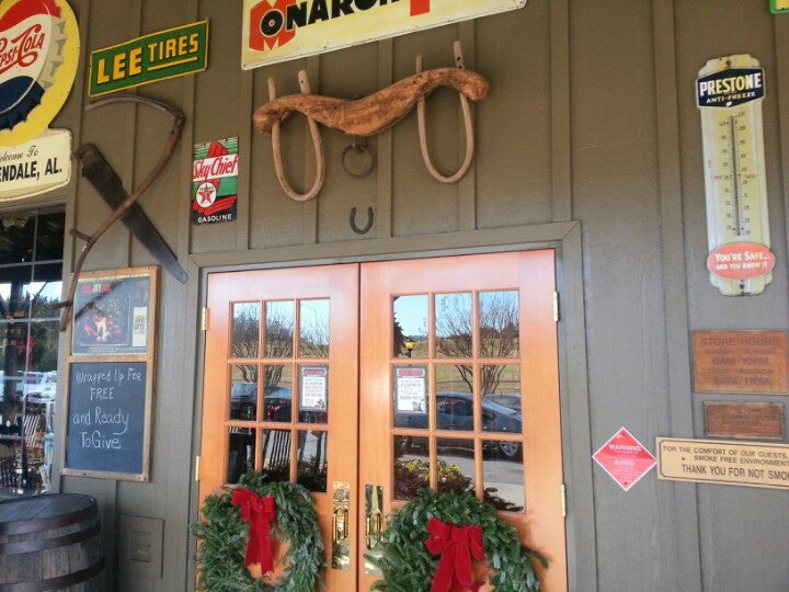 Cracker Barrel, 901 Fieldstown Rd, Gardendale, AL, Foods Carry Out MapQuest