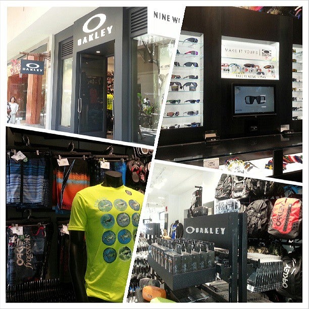 Oakley, 1450 Ala Moana Blvd, Honolulu, HI, Clothing Retail - MapQuest