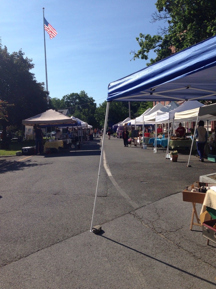 Kinderhook Farmer's Market, 2724 Co Rd 21, Kinderhook, NY, Food