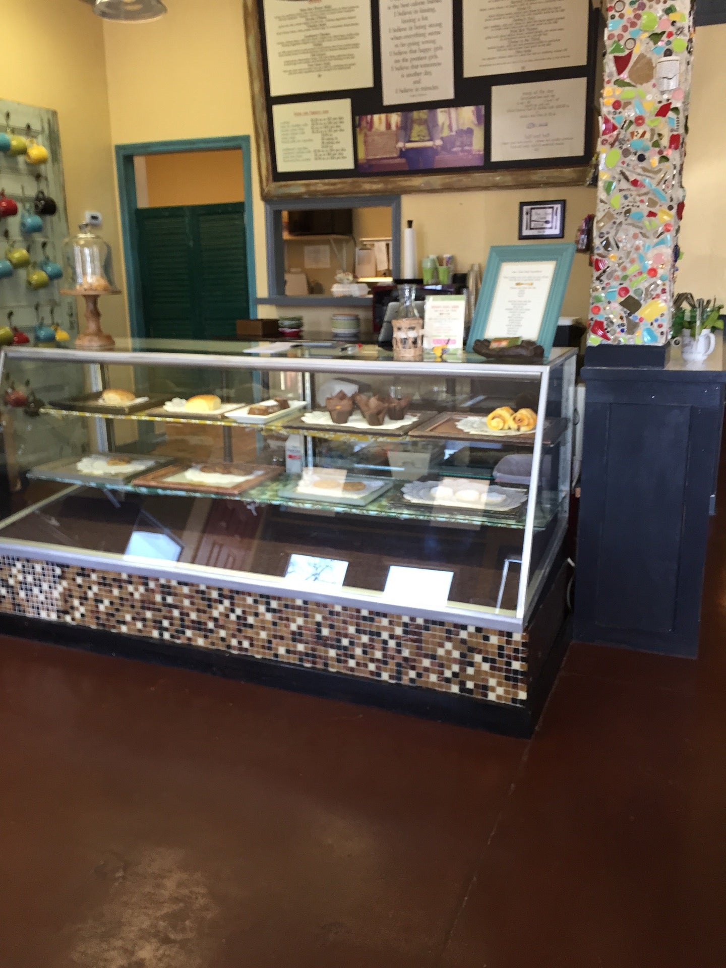 Paint Box Cafe, 1026 Palisades Blvd, Osage Beach, MO, Eating places MapQuest