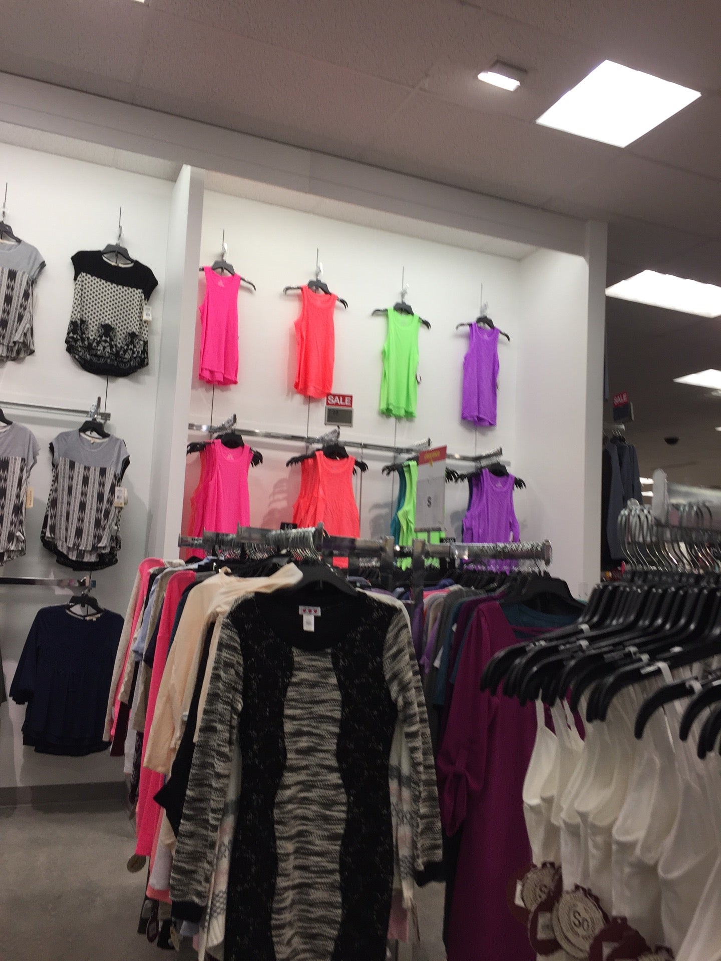 Kohl's, 2201 S Shore Ctr, Alameda, CA, Clothing Retail - MapQuest