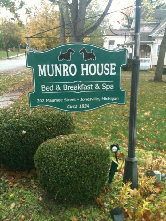 Jonesville, MI Map & Directions MapQuest