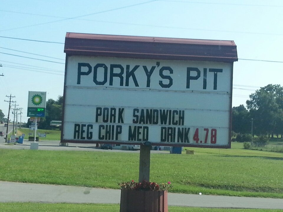 Porky's Pit BBQ, 402 McMinnville Hwy, Manchester, TN, Eating places