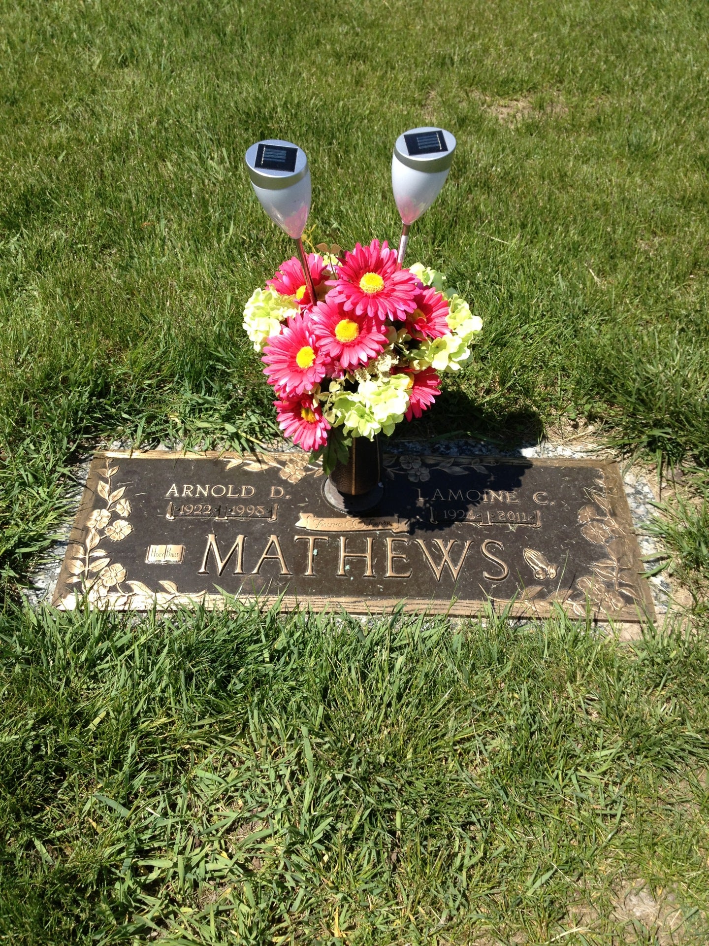 Blythefield Memory GardensCemetery Grounds, 6200 Brewer Ave NE