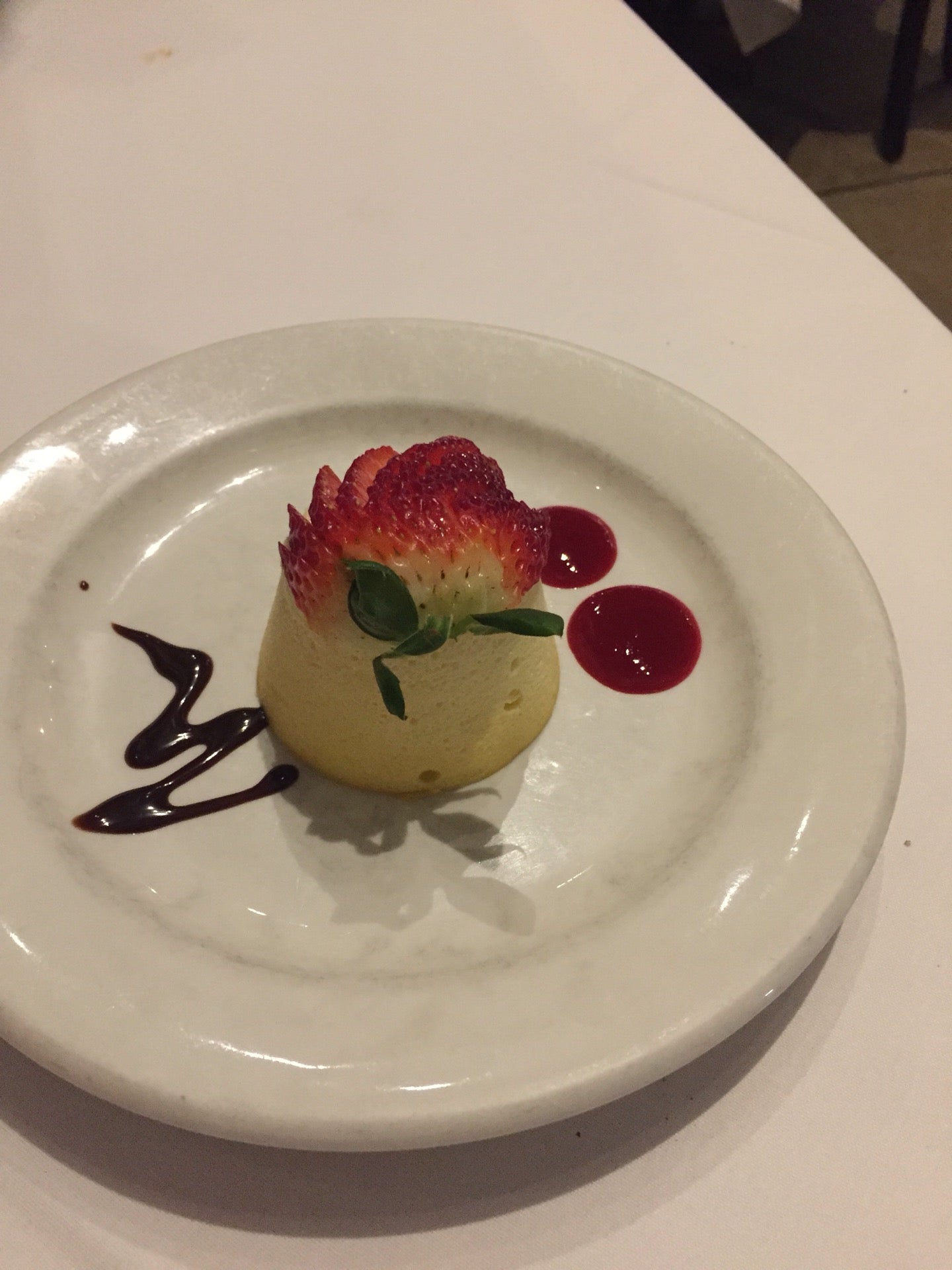 Citrone Restaurant & Bar, 328 Orange St, Redlands, CA, Eating places