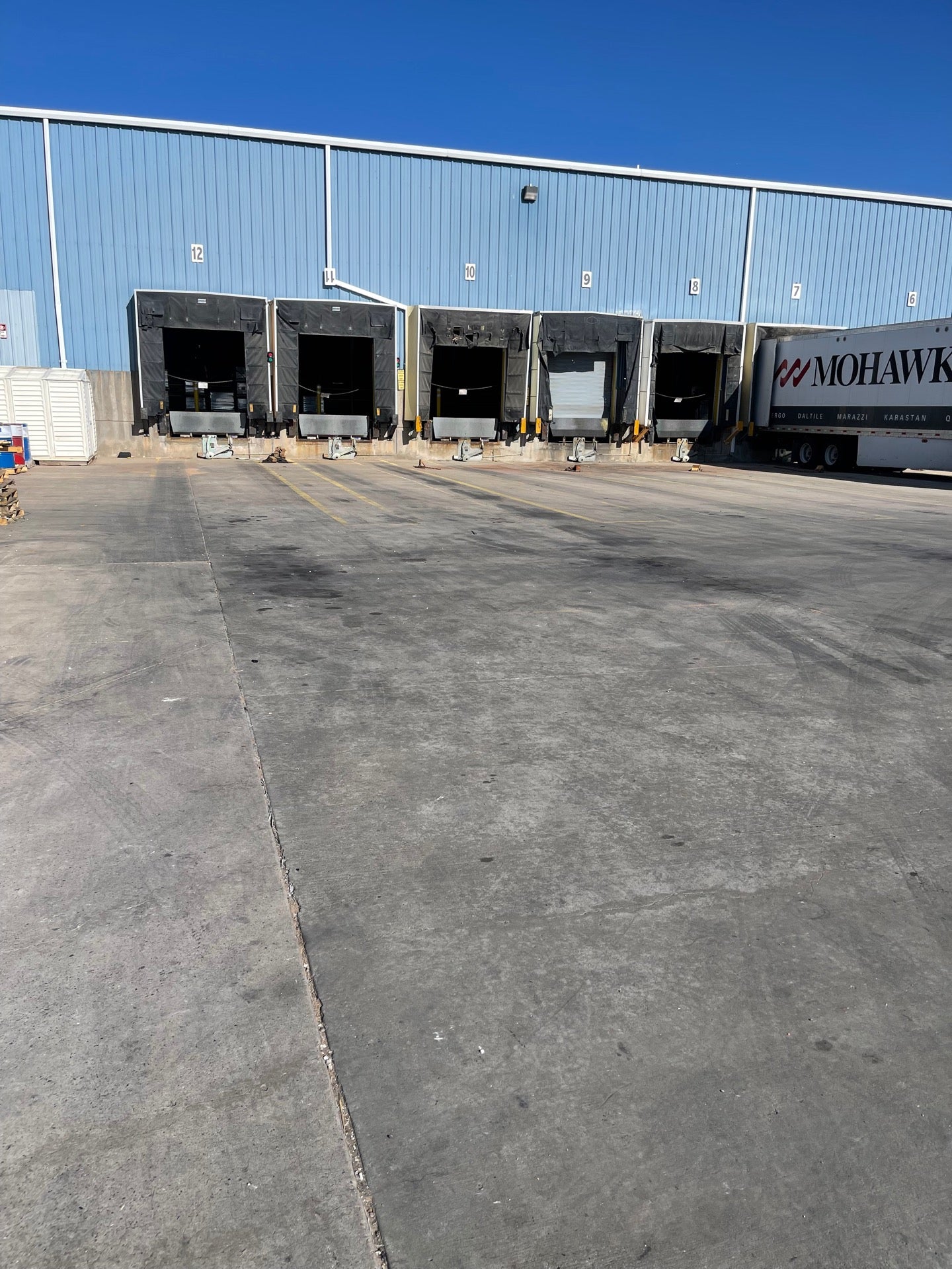 DalTile Manufacturing Plant, 12001 Railroad Dr, El Paso, TX, Tile