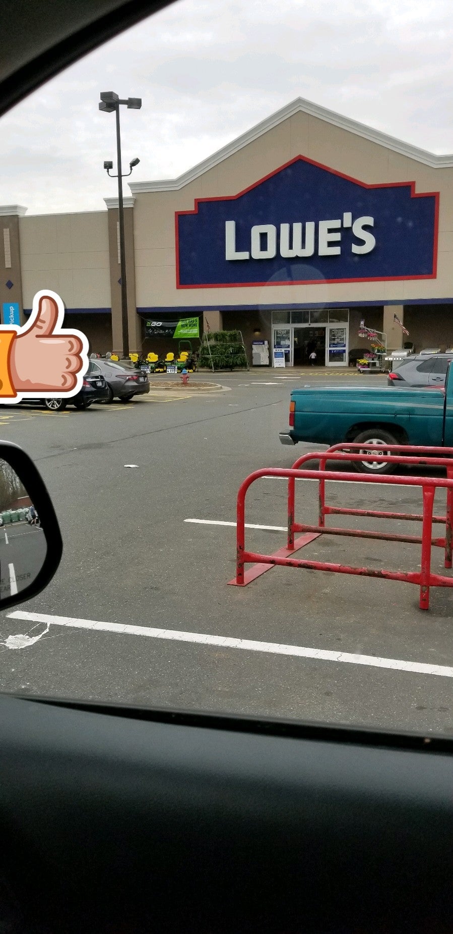 The lowe's outlet closest to me