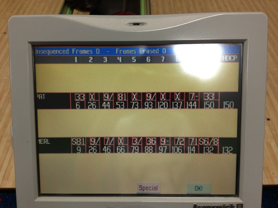 Playtime Bowl & Entertainment, 33 Samor Rd, Toronto, Ontario, Tourist