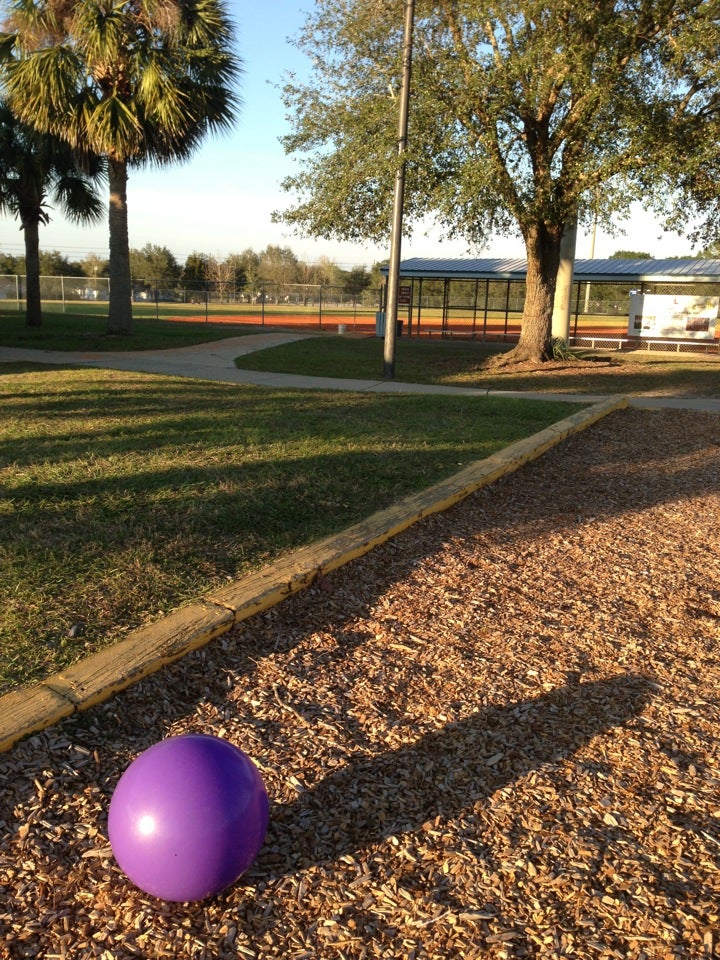 Veterans Memorial Park, 12254 Spring Hill Dr, Spring Hill, FL, Parks