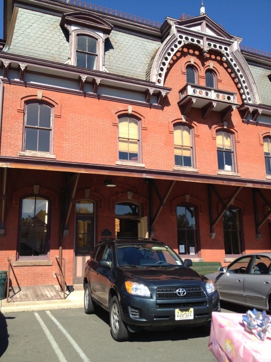 Hopewell Train Station, 2 Railroad Pl, Hopewell, NJ MapQuest