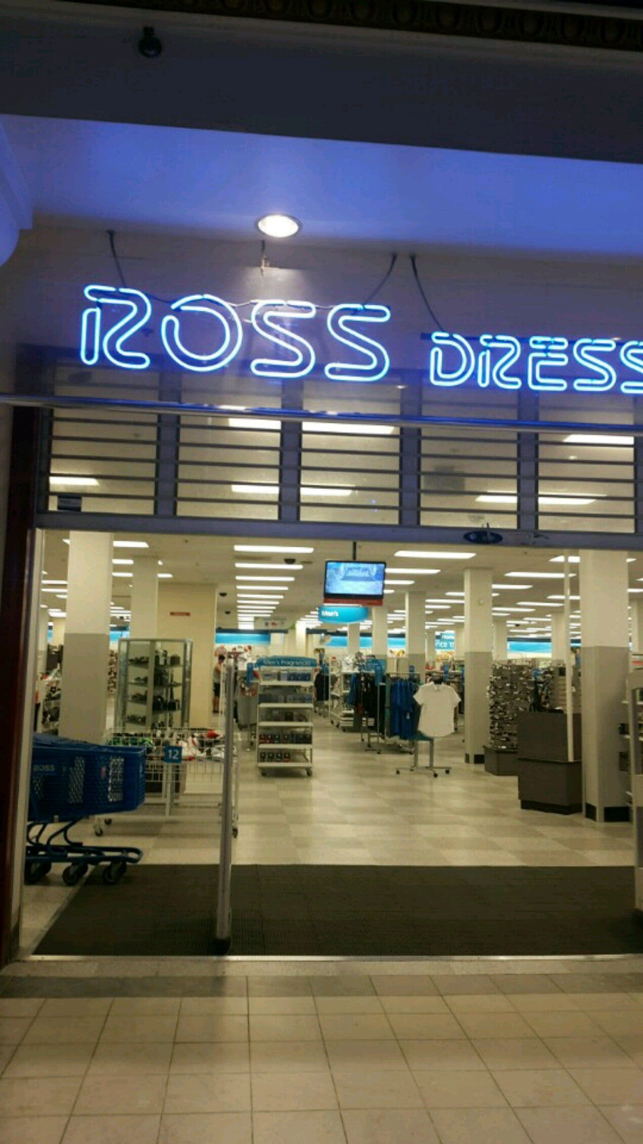 Ross Dress for Less, 701 Market St, Philadelphia, PA, Family