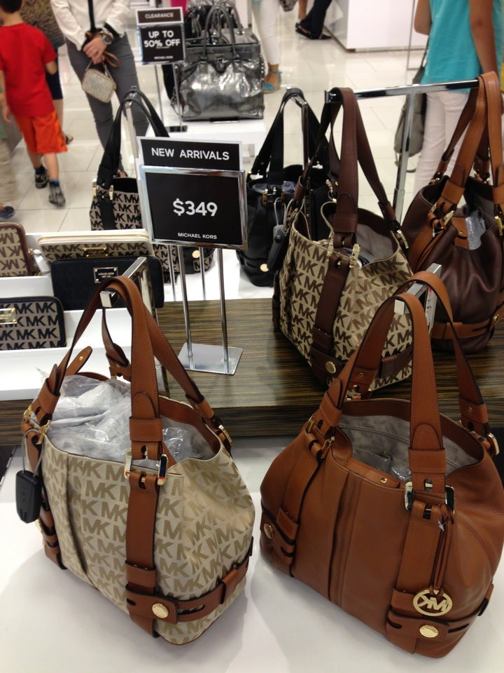 Michael kors purses vaughan mills hotsell