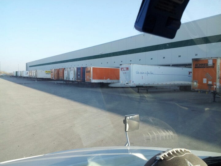 HomeGoods Distribution Center, 850 E Northfield Dr, Brownsburg, IN