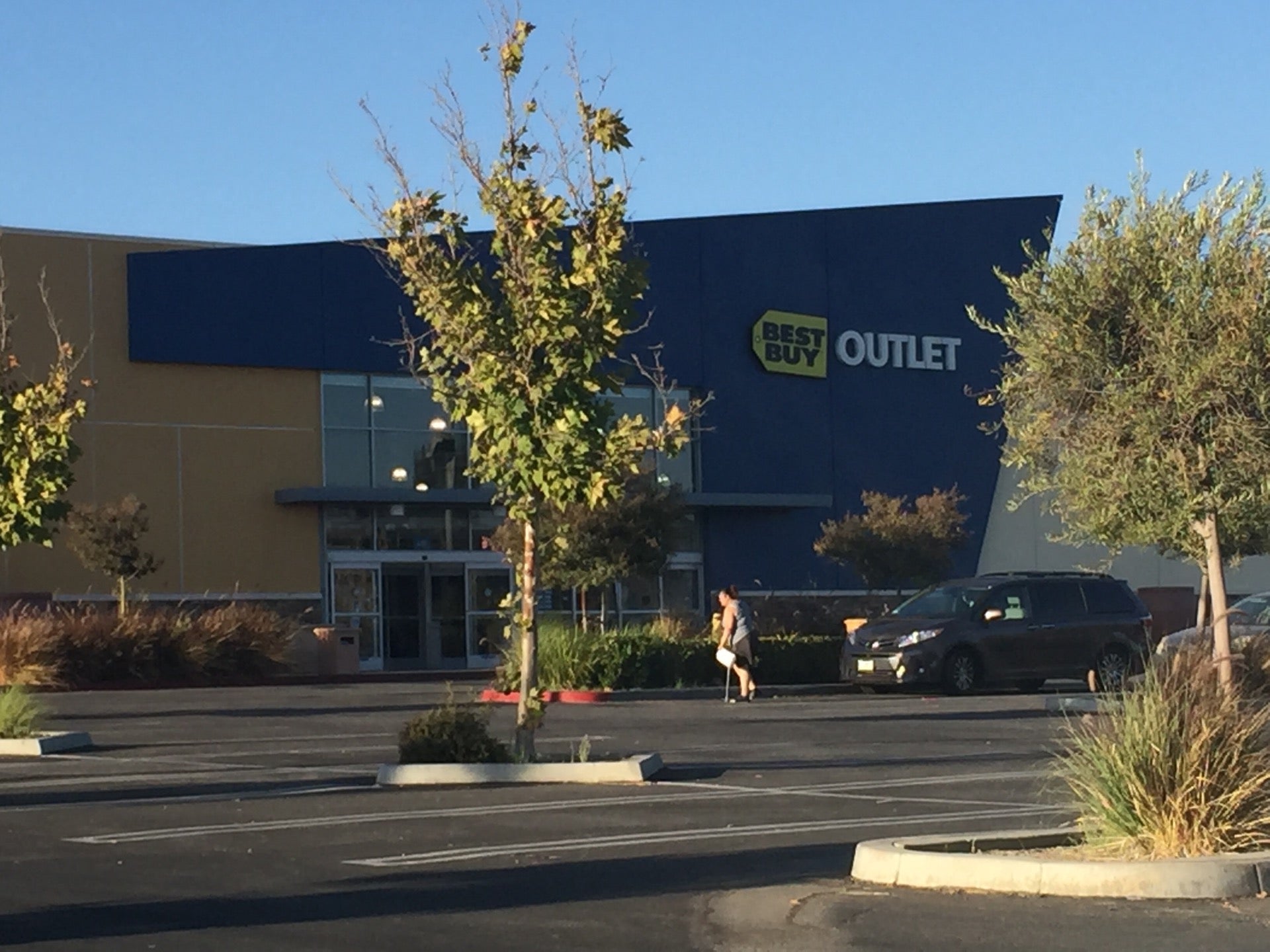 Best Buy Outlet Now Open in Kennesaw - ScoopOTP