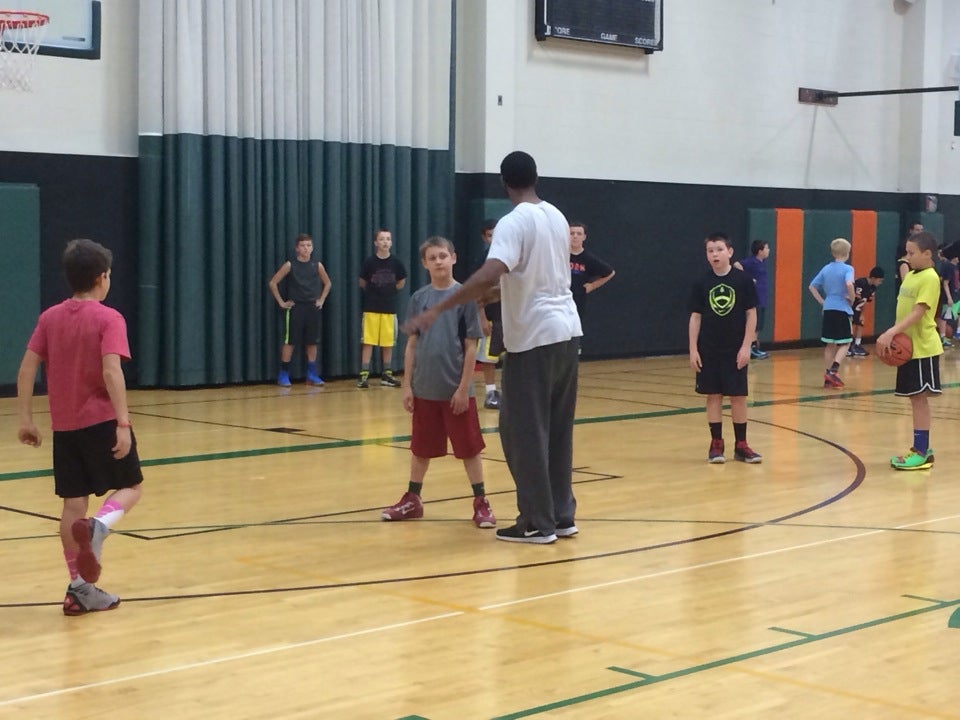 Courthouse Club Fitness Battlecreek, 6250 Commercial St SE, Salem, OR, Athletic club and