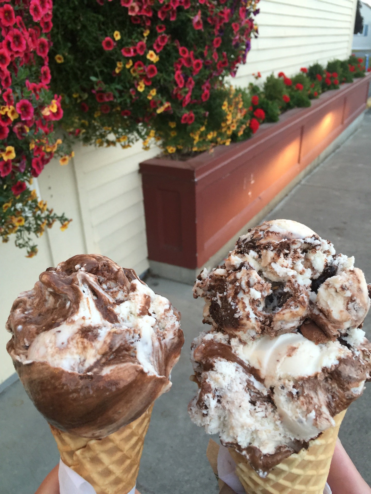 Edaleen Dairy, 9593 Guide Meridian Rd, Lynden, WA, Dairy products