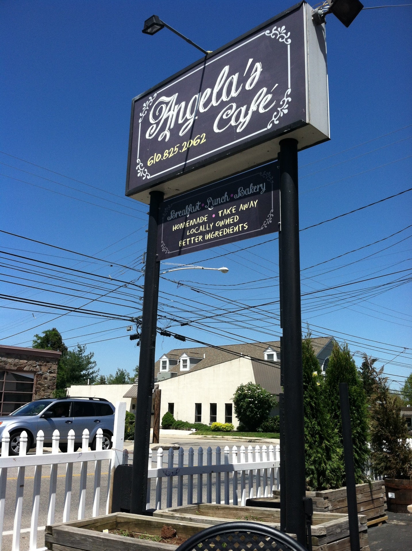 Angela's Cafe, 3024 Butler Pike, Conshohocken, PA, Cafes MapQuest