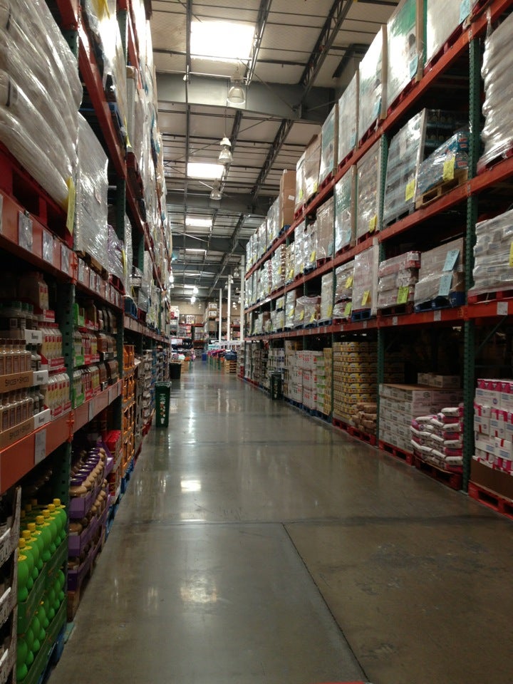Costco, 6750 Stanford Ranch Rd, Roseville, California, Eating places